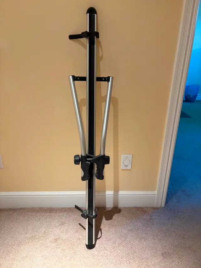 Bicycle roof rack in Clothing, Shoes & Accessories in Kingston - Image 2