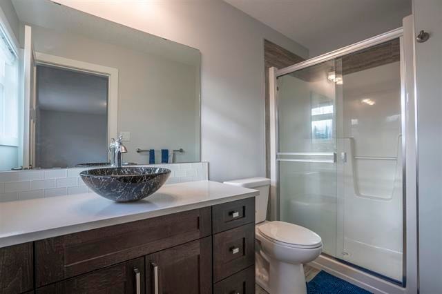 4 bed/ 2 bath home for RENT in College Heights 3