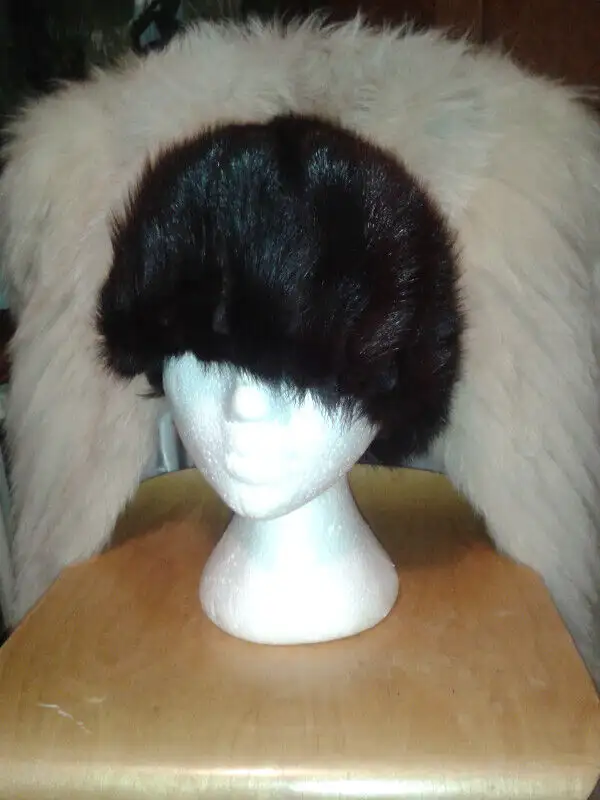 Fur Hat in Women's - Other in Ottawa - Image 7