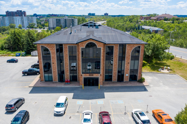 888 Regent Street - FOR LEASE - Office Space in Commercial & Office Space for Rent in Sudbury