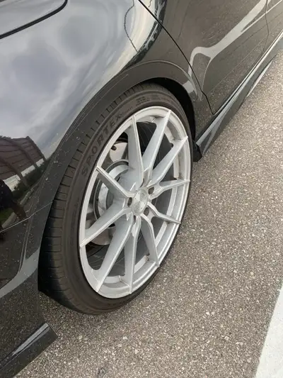 Set of vertini wheels coming off an s3 they come with tires that’s are also like new no curb rash wh...