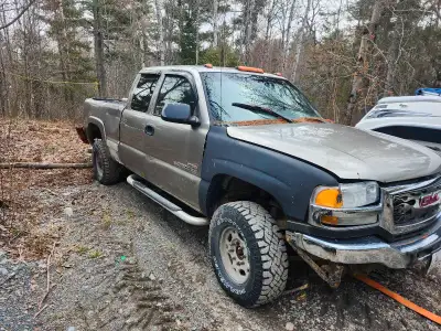 Truck runs but not in the greatest shape. Need gone. Make an offer