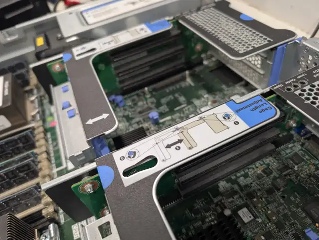 IBM M4 x3650, 2 x 2650v2, 8 hot-swap HDD, dual PS servers in Servers in Ottawa - Image 5