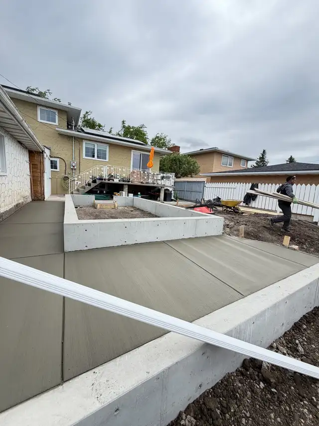 Concrete crew available for winter work 603224677496268801
