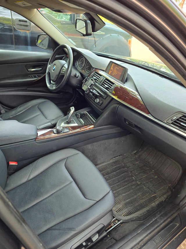 Bmw 328i 2013 dans Autos et camions  à Longueuil/Rive Sud - Image 2