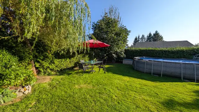 Beautifully Renovated 3 Bed, 1 Bath Home – Move-In Ready in Long Term Rentals in Kitimat - Image 11