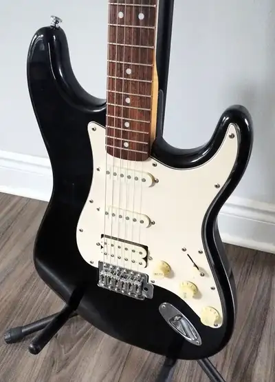 (FS/T) Starcaster by Fender Strat-Style Electric Guitar, View more
