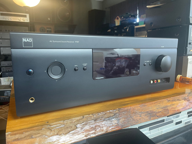 Mint NAD T757 receiver w/remote and mic in Stereo Systems & Home Theatre in Oshawa / Durham Region - Image 2