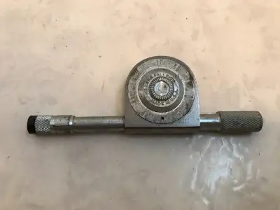 Measure revolution speed. See instructions for details.