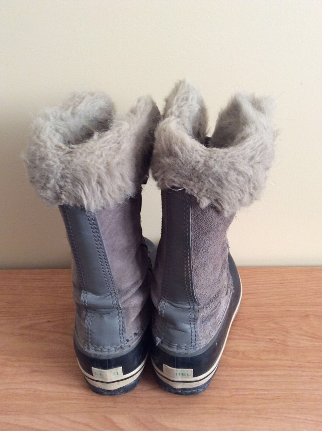 Womens Sorel Suede Lined Winter Boots Size 5 Waterproof  in Women's - Shoes in Fredericton - Image 2