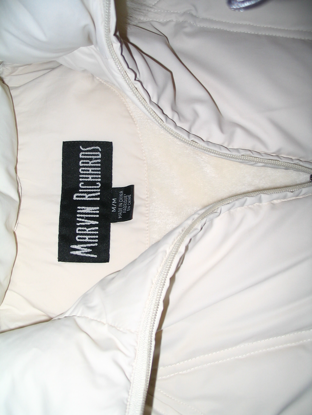 LADIES DOWN WINTER COAT WITH GENUINE FUR HOOD in Women's - Tops & Outerwear in Strathcona County - Image 5