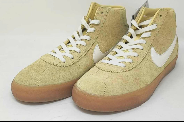 Nike SB bruin high lemon wash size 11w/9.5m in Women's - Shoes in Guelph - Image 4