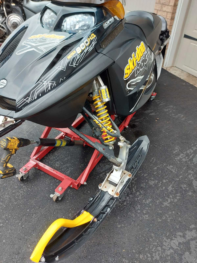 2005 Ski-Doo MXZ x 800 complete part out in Snowmobiles Parts, Trailers & Accessories in St. Catharines - Image 3