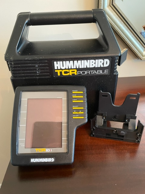 Humminbird TCR-ID 1 Portable Fish  Finder ( for parts or repair in Hobbies & Crafts in Mississauga / Peel Region