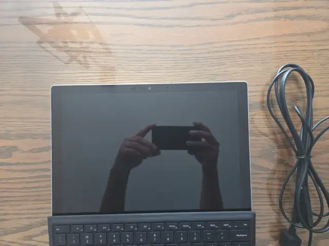 Microsoft Surface Pro 7 - Core i7 16gb ram 512 ssd Windows 11pr0 in iPads & Tablets in Longueuil / South Shore - Image 4
