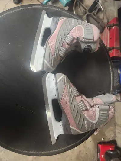 Reebok size 4 figure skates easy tie, View more