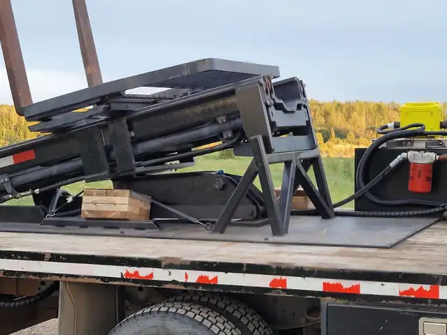 2022 DOOSAN 6000 LBS 22 FT in Heavy Equipment in Strathcona County - Image 5