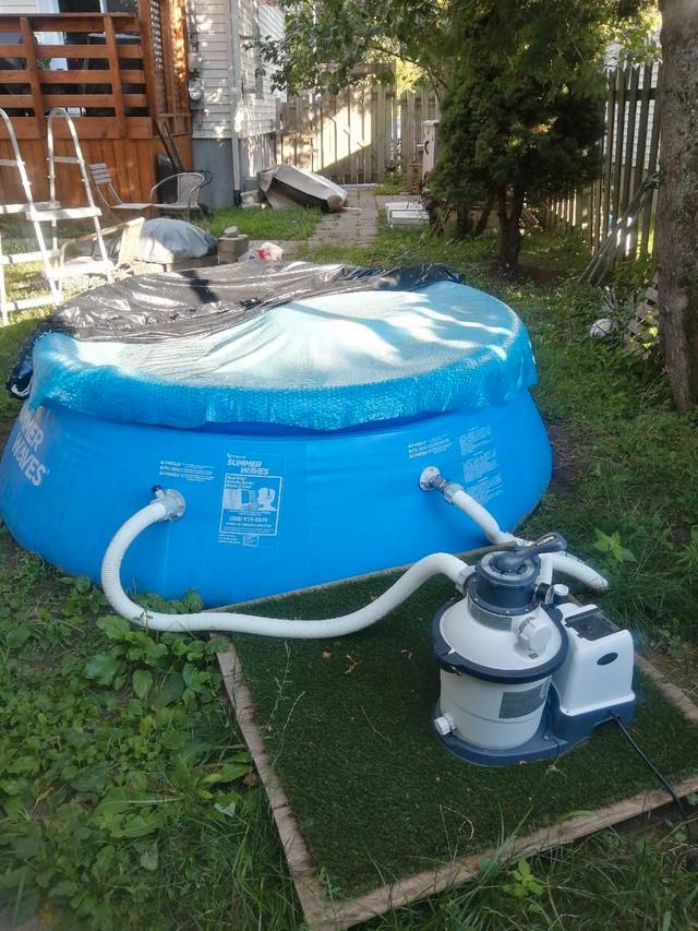 Piscine gonflable 8' avec filtreur dans Spas et piscines  à Ville de Québec - Image 2