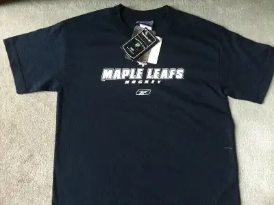 NEW REEBOK TORONTO MAPLE LEAFS TSHIRT - Youth M, View more