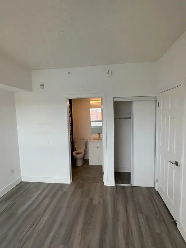 2br 2 bath fresh painted brantford condo  in Long Term Rentals in Brantford - Image 8