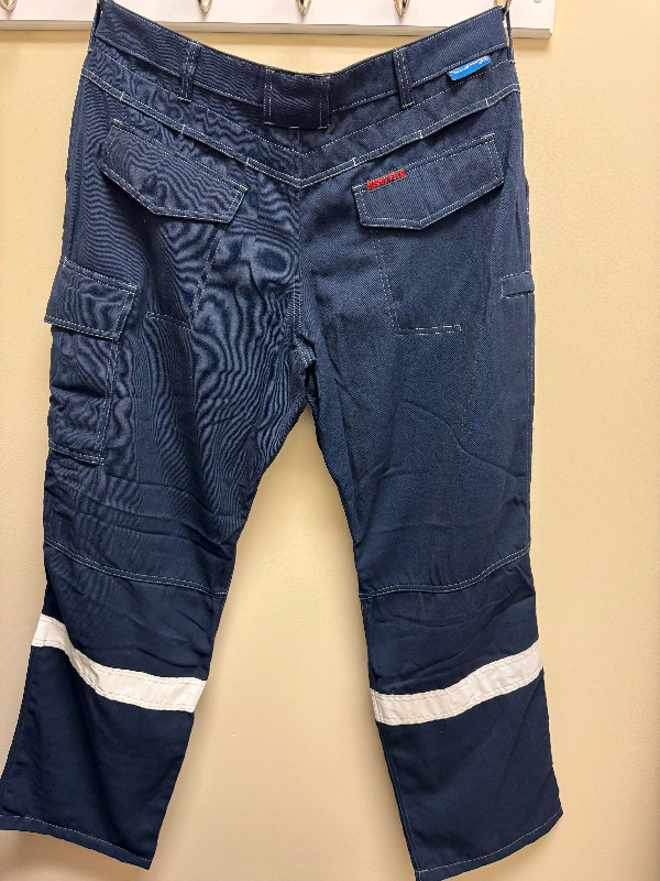 Fire Resistant FR VISIBILITY PANTS (size 102 R) in Men's in Markham / York Region - Image 2