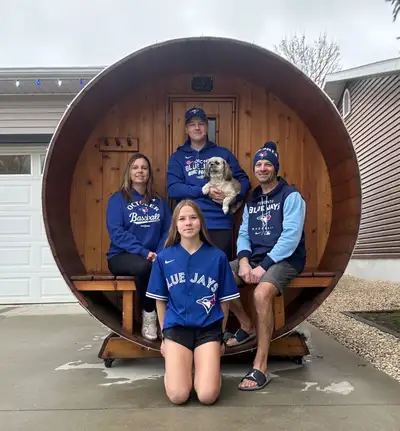 Smart Saunas is a family run business in Elie, Manitoba manufacturing cedar barrel saunas. Our sauna...