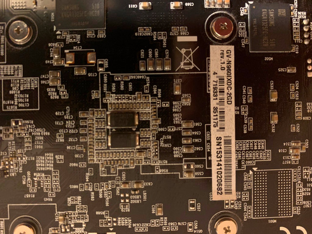 Gigabyte GeForce GTX 960 video card dans Composants de système  à Ville de Montréal - Image 2