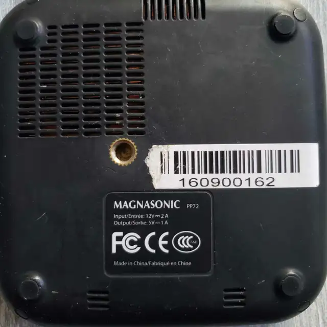 Magnasonic PP72 Pocket Projector in Video & TV Accessories in City of Montréal - Image 8