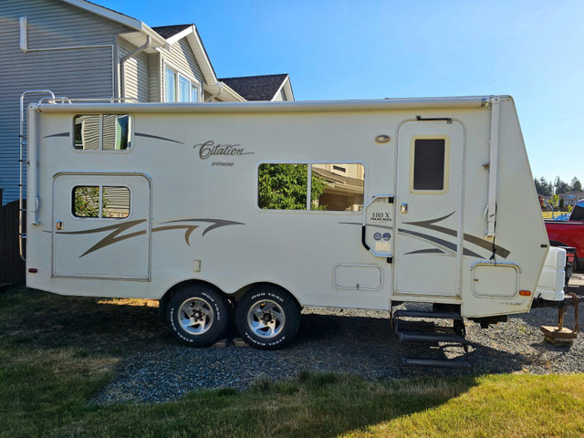 2008 18ft. CITATION EXTREME TRAVEL TRAILER in Travel Trailers & Campers in Comox / Courtenay / Cumberland