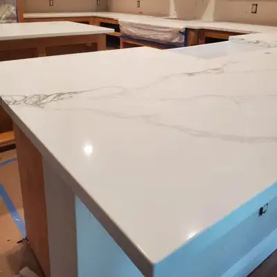 *****CONTAINERS OF ONYX & MARBLE SLABS***** ✅✅ SLABS STARTING FROM $500 We Carry Large Selection of...