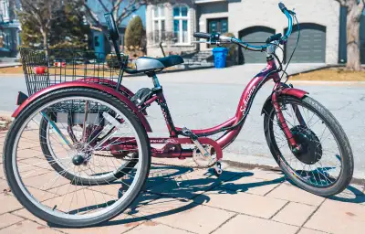 Tricycle électrique Schwinn, View more