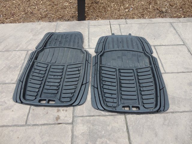 Pair of Rubbermaid Rubber Universal Car, Truck SUV Front Mats in Other in Kitchener / Waterloo
