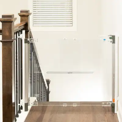 Qdos Crystal Hardware Mounted Gate, View more