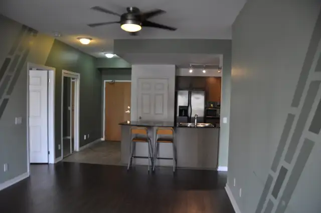 Room for rent in Room Rentals & Roommates in City of Toronto - Image 6