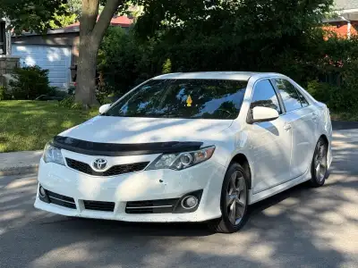 2012 Toyota Camry SE Great little car, runs and drives really good. Super reliable and good on gas....