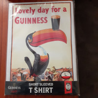 Guinness Beer Short Sleeved Men's T Shirt L Brand New
