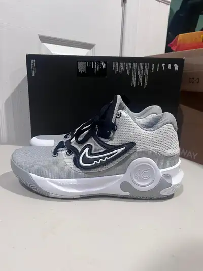 (New) Nike KD Trey 5 X Shoes – Size 10, View more