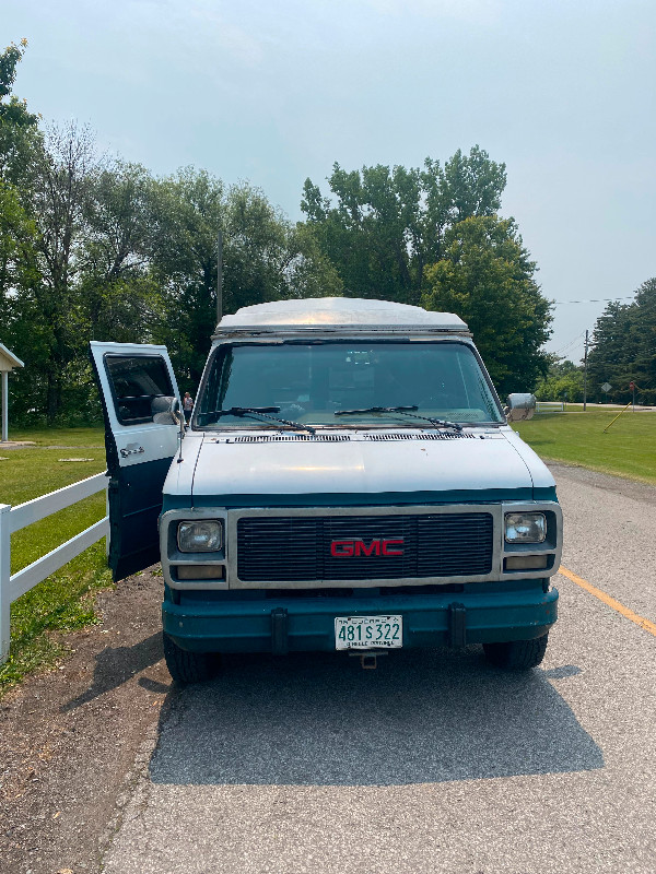 GMC 1994 VAN VANDURA CARGO dans VR et caravanes  à Ville de Montréal - Image 2