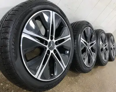 2021 Mercedes Benz A-Class & CLA-Class 18" OEM / Original wheels and run flat winter tires for sale....