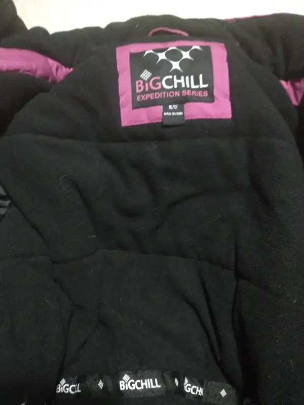 Winter jacket S/M size (girls) in Kids & Youth in Kitchener / Waterloo - Image 11