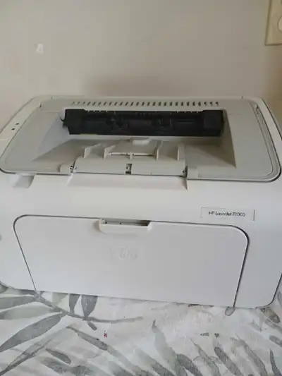 HP laser Jet P1005, View more
