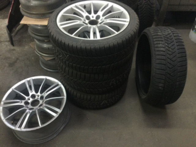 4 pneus Pirelli avec mag 18 pouce for BMW dans Pneus et jantes  à Ville de Montréal