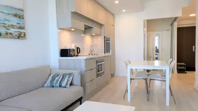 Furnished 2 Bedroom Condo by Subway