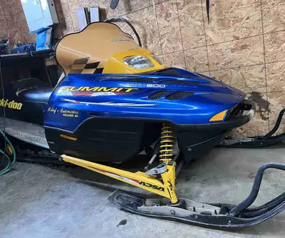 Sled runs runs and drives, but the body is in rough shape and needs work. Message for more details....