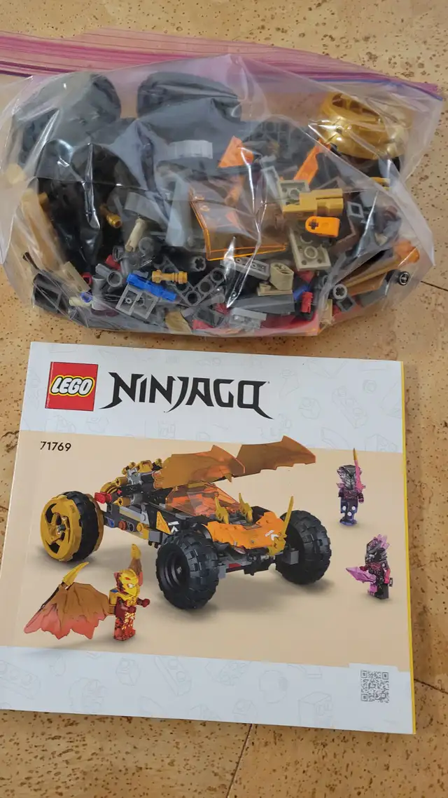 Lego Ninjago 71769 in Toys & Games in Ottawa - Image 2