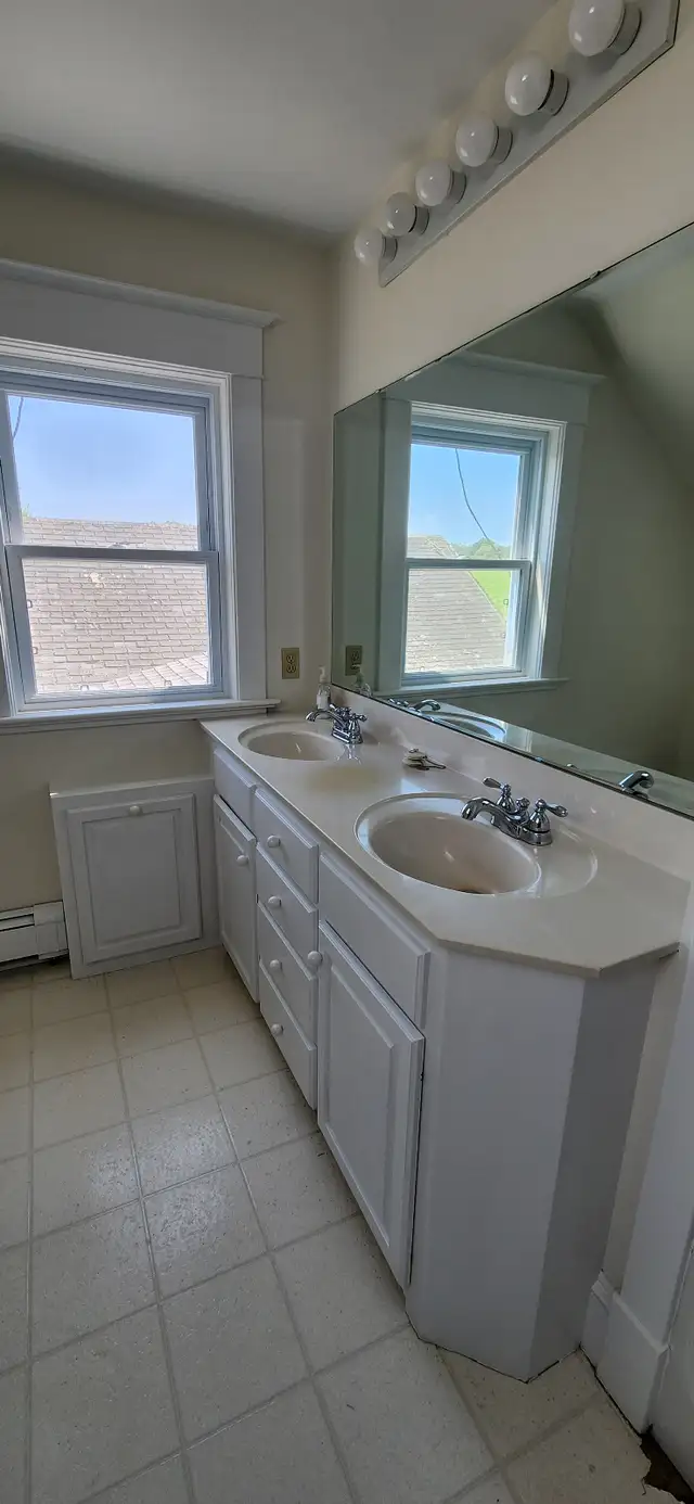 Room for rent in shared large farm house in Long Term Rentals in Annapolis Valley - Image 11
