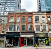 Ask About - Yonge St / Wellesley St