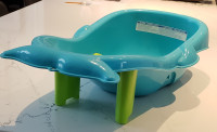 Fisher Price Baby to Toddler Bath Whale of a Tub