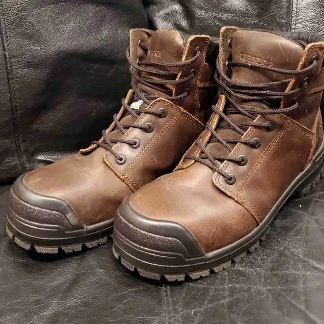 New Mens  Size 11 TERRA Steel Toe Work Boots  in Men's Shoes in Barrie - Image 2