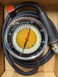 Vintage Vacuum Gauge -Intake Manifold